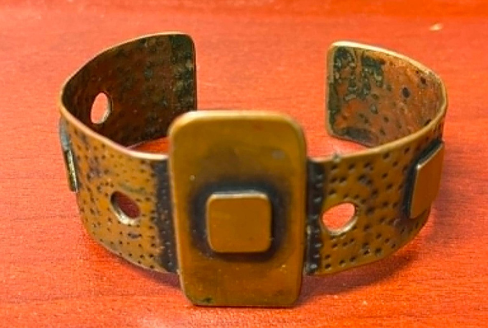 Hand Made Vintage Copper Cuff Bracelet Arts & Crafts Modernist Minimalist